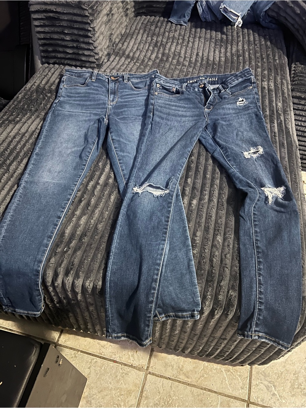 American Eagle Outfitters Distressed Dark Blue Skinny Jeans